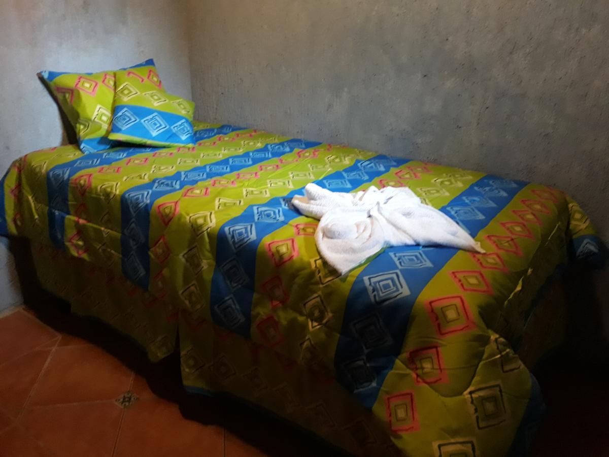 אנטיגואה גואטמלה Hotel La Casita De Roca מראה חיצוני תמונה